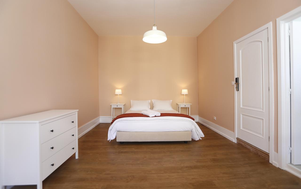 Magnolia Suites Couette-café